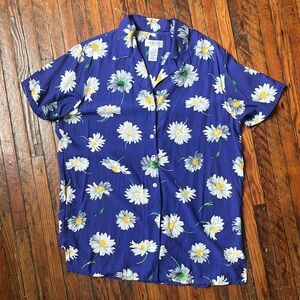 Jones New York Rayon Daisy Print Oversized Short-Sleeved Button Down